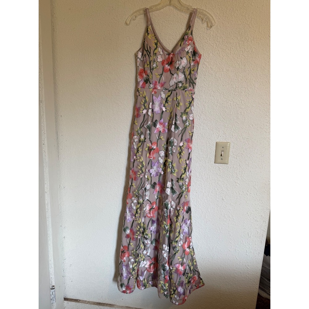 Sequin‎ Hearts Floral Embroidered Mesh Maxi Dress V-Neck Open Back Tan Size 1